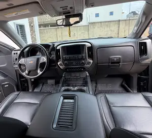 Chevrolet Silverado 2019 Black