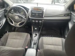 Toyota Yaris 2014 Black