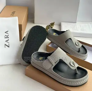 Nice Designer Classic Slippers Slide