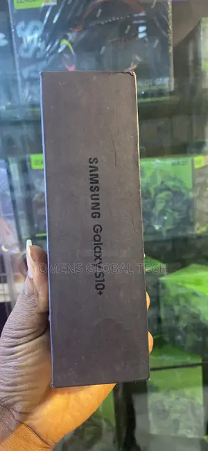 New Samsung Galaxy S10 Plus 128 GB Blue
