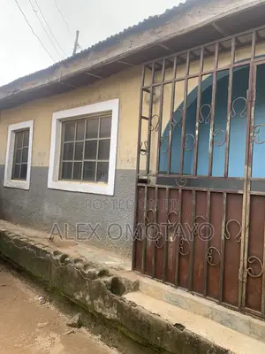 2bdrm House in Ushafa for sale