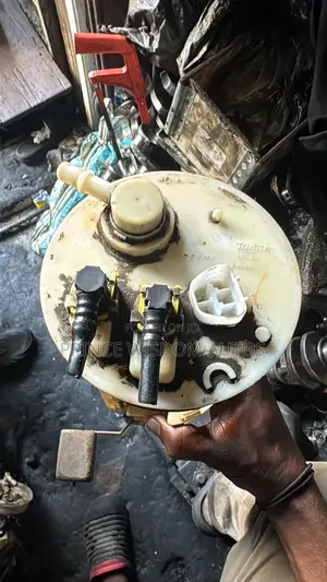 Hummer Bus Fuel Pump