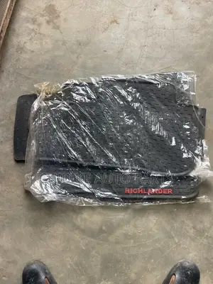 Highlander 3 in 1 Rubber Floor Mat