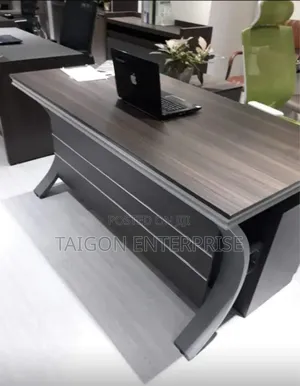 # Contemporary Executive Office Table