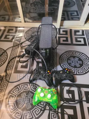 Xbox 360 E Consile