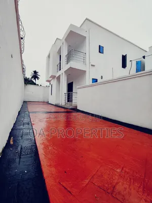 4bdrm Duplex in Adeyi, Old Bodija for sale