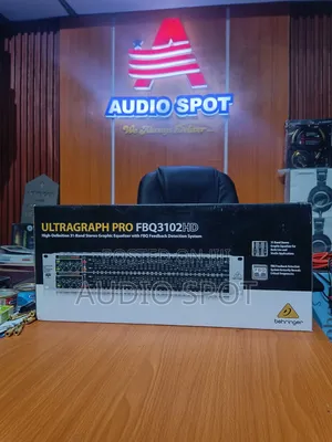 Behringer Ultragraph Pro Fbq3102hd 31 Band Stereo Graphic Equalizer