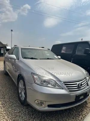 Lexus ES 350 2012 Silver