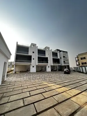 Spacious 4bedroom Duplex for Sale