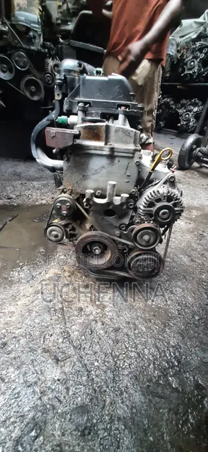 Nisan Micra Engine