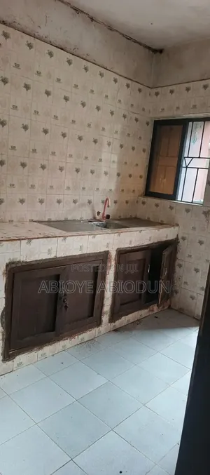 Furnished 3bdrm Block of Flats in Orisunbare for rent