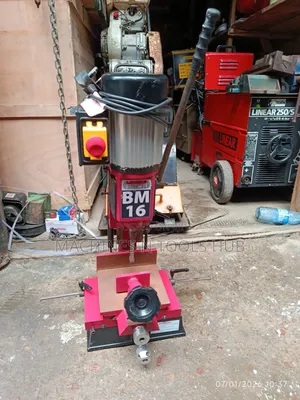 Lumberjack Stm16 370w 16mm Bench Morticer