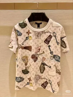 Luxury Louis Vuitton Round Neck Polo