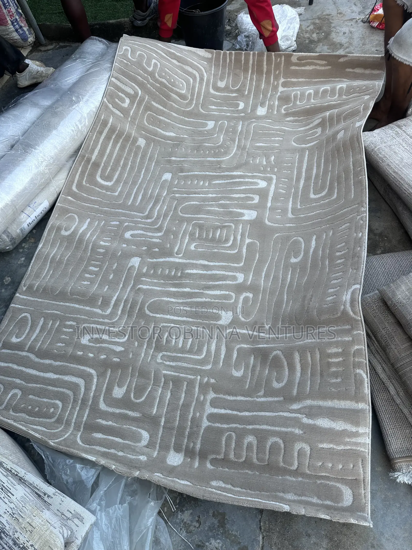 Center Rug- 5by7ft