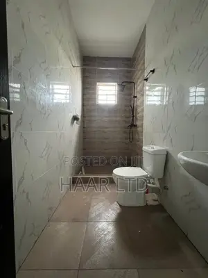 4bdrm Duplex in Lekki Phase 2 for rent