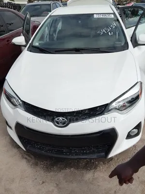 Toyota Corolla 2016 White
