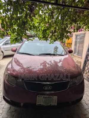Kia Cerato 2008 Maroon