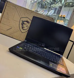 Laptop MSI Katana 15 16GB Intel Core i7 SSD 1T