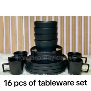 Black 16-Piece Ceramic Tableware Set, Luxurious Style