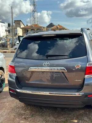 Toyota Highlander 2012
