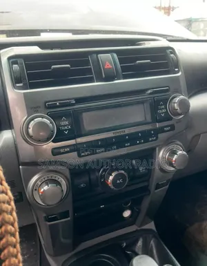 Factory Followcome Basic Radio Toyota 4runner 2012-2015 Model