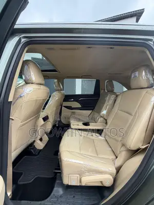 Toyota Highlander Limited 4dr SUV (3.5L 6cyl 6A) 2015 Green