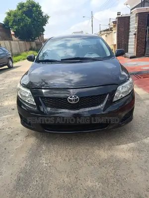 Toyota Corolla 2009 Black