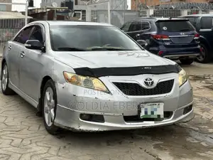 Toyota Camry 2007 Gold