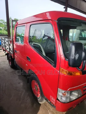 Toyota Dyna 2008 Red