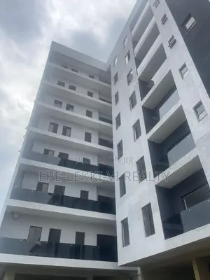 3bdrm Apartment in Victoria Island for sale
