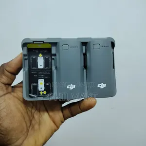Neo 2 Charging Hub and Battery
