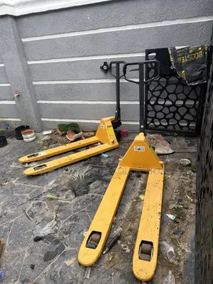 300 Tonnes Pallet Lift