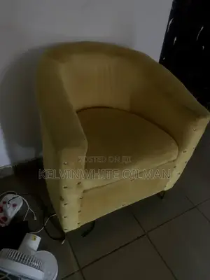 Neatly Used Set of Chairs