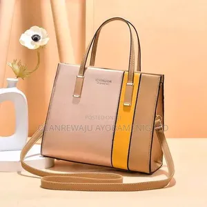Fashionble Ladies Pattern Bag - Classy Leather Handbag