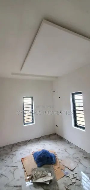 3bdrm Bungalow in Traffic Light, Koula, Oluyole for sale
