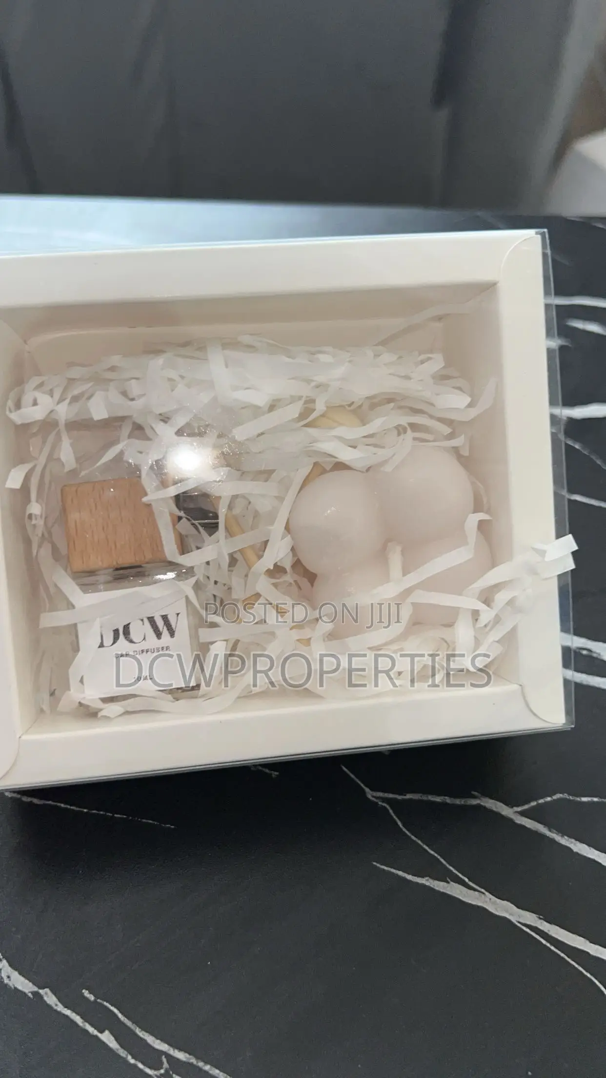 Scent Candles And Diffusers