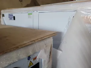 Sun Tolerant 150kva Perkins Soundproof Generator