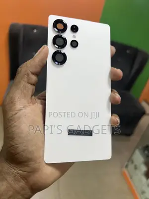 Samsung Galaxy S25 Ultra Back Glass/ Rear Housing Replacement -White.