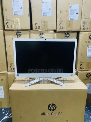New Desktop Computer HP 200 G4 All-in-One 8GB Intel Core i3 HDD 1T