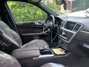 Mercedes-Benz M Class ML350 4MATIC 4dr SUV AWD (3.5L 6cyl 7A) 2015