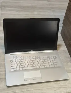 Laptop HP Pavilion 17 8GB Intel Core i7 SSD 256GB