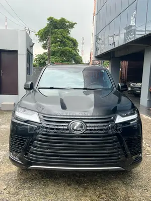 Lexus LX 600 2023 Red