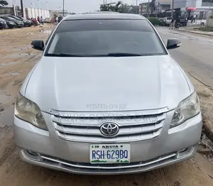 Toyota Avalon Limited Sedan FWD (3.5L 6cyl 6A) 2008 Silver