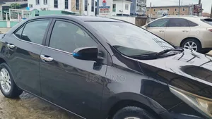 Toyota Corolla 2014 Black