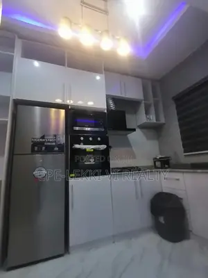 2bdrm Apartment in Lekki for rent
