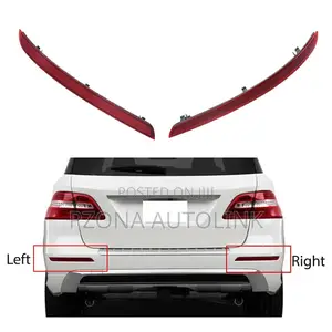 Rear / Back Bumper Reflector Lens L R for Mercedes W166 Gle Ml63 Ml350