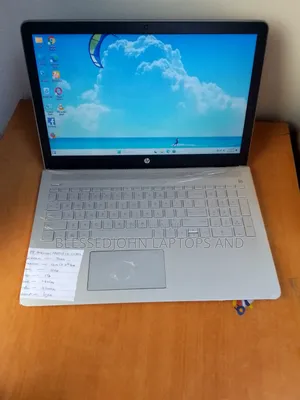 Laptop HP Pavilion 15 12GB Intel Core i5 HDD 1T