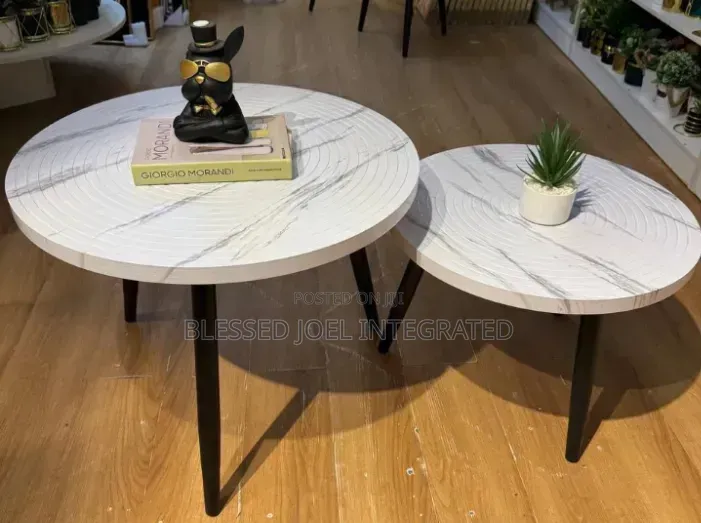 Mable Centre Table