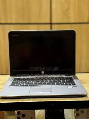 Laptop HP EliteBook 820 G3 8GB Intel Core i5 SSD 256GB