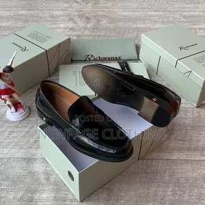 Walk in Confidence / Premium Men's Leather Shoes for Modern Gentlemen